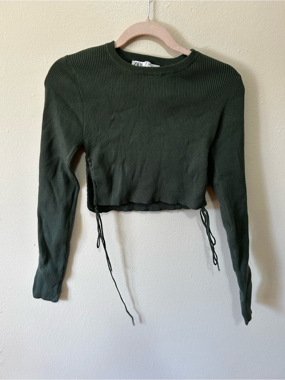 Zara Dark Green Ribbed Long-Sleeve Cropped Top with Side Drawstrings